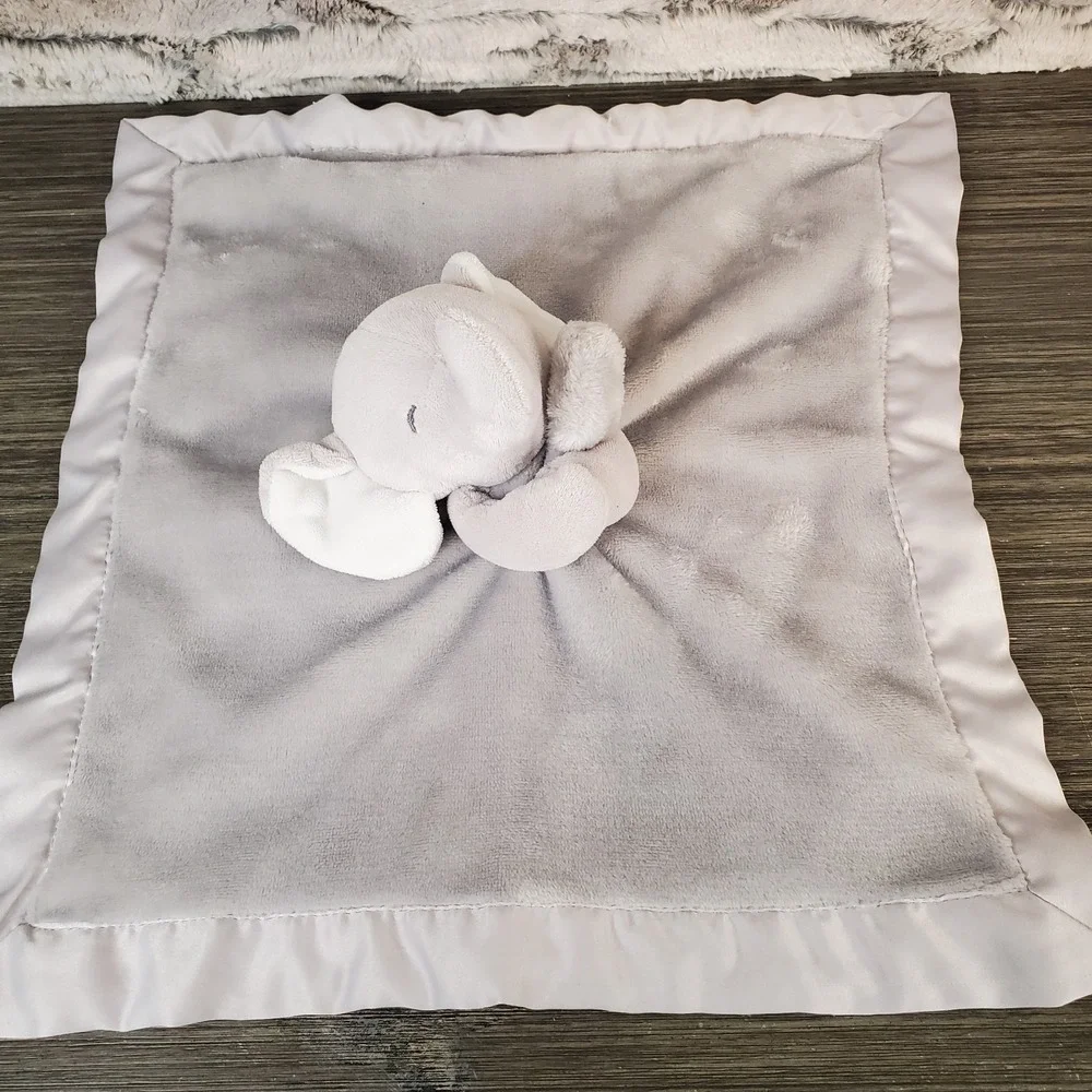Carter's Gray Elephant Cuddle Plush Lovey Security Baby Blanket‎ Satin Back Trim